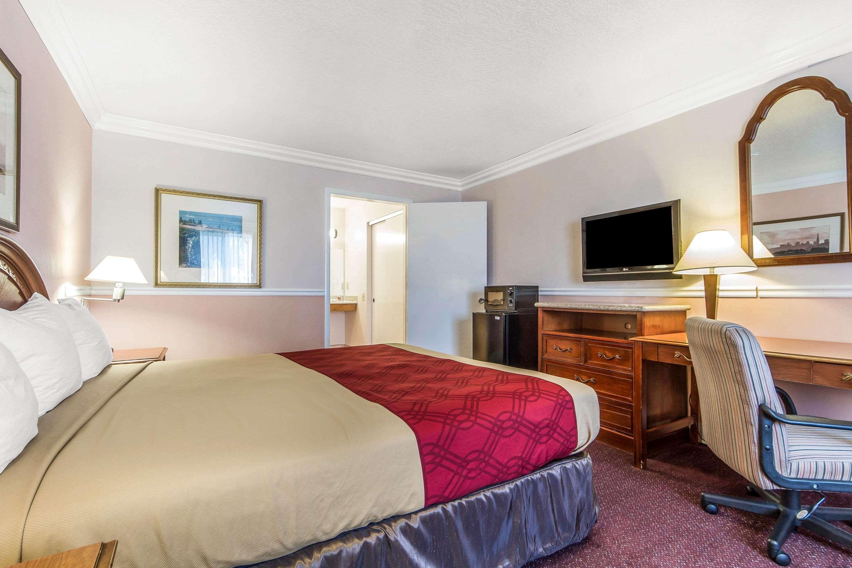 Econo Lodge Castro Valley I-580 Εξωτερικό φωτογραφία