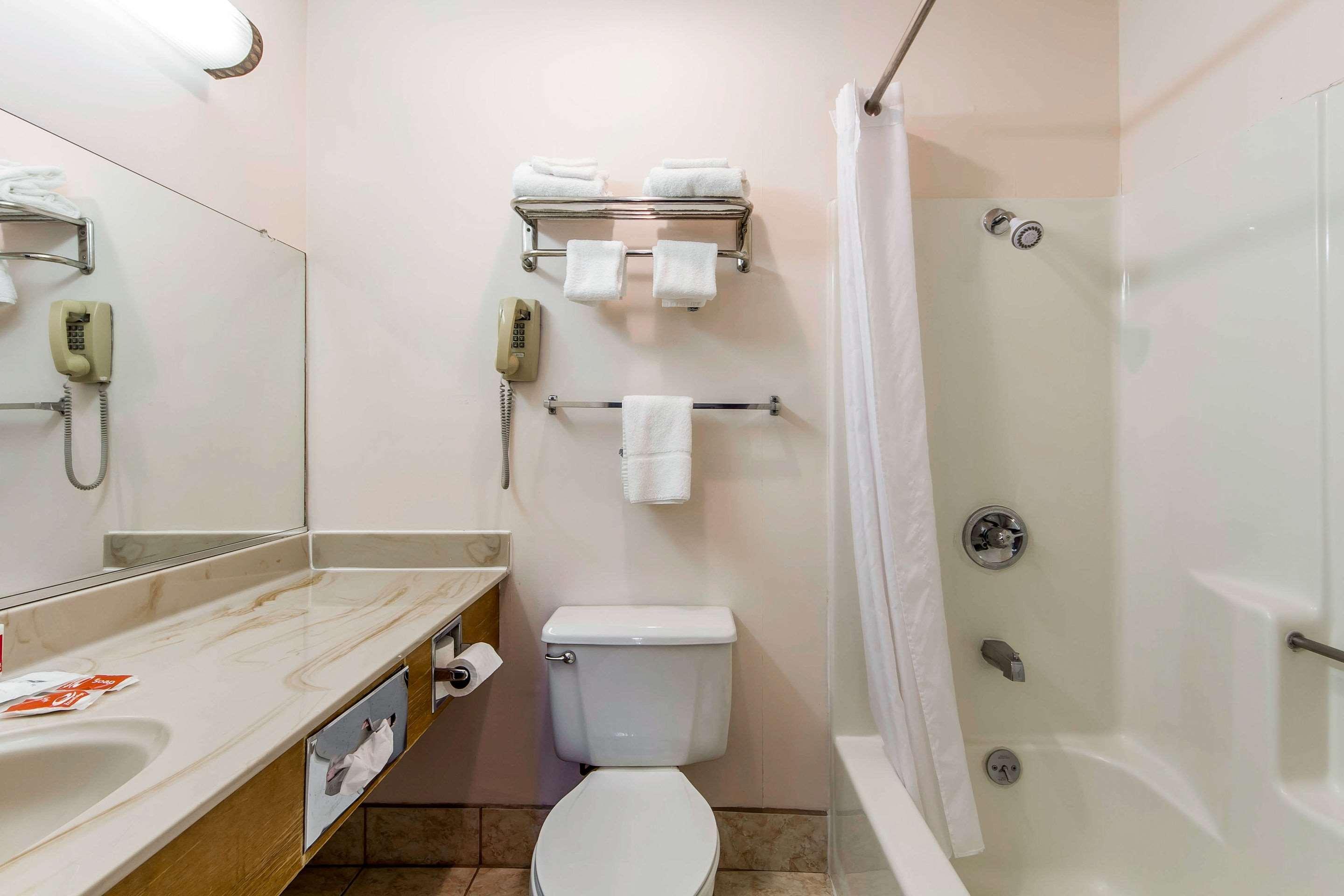 Econo Lodge Castro Valley I-580 Εξωτερικό φωτογραφία